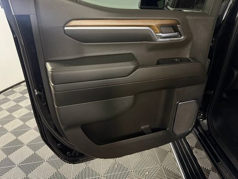 Used 2024 Chevrolet Silverado 1500 High Country AWD/4WD image 26