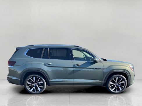 New 2026 Volkswagen Atlas SEL Premium R-Line AWD/4WD image 8