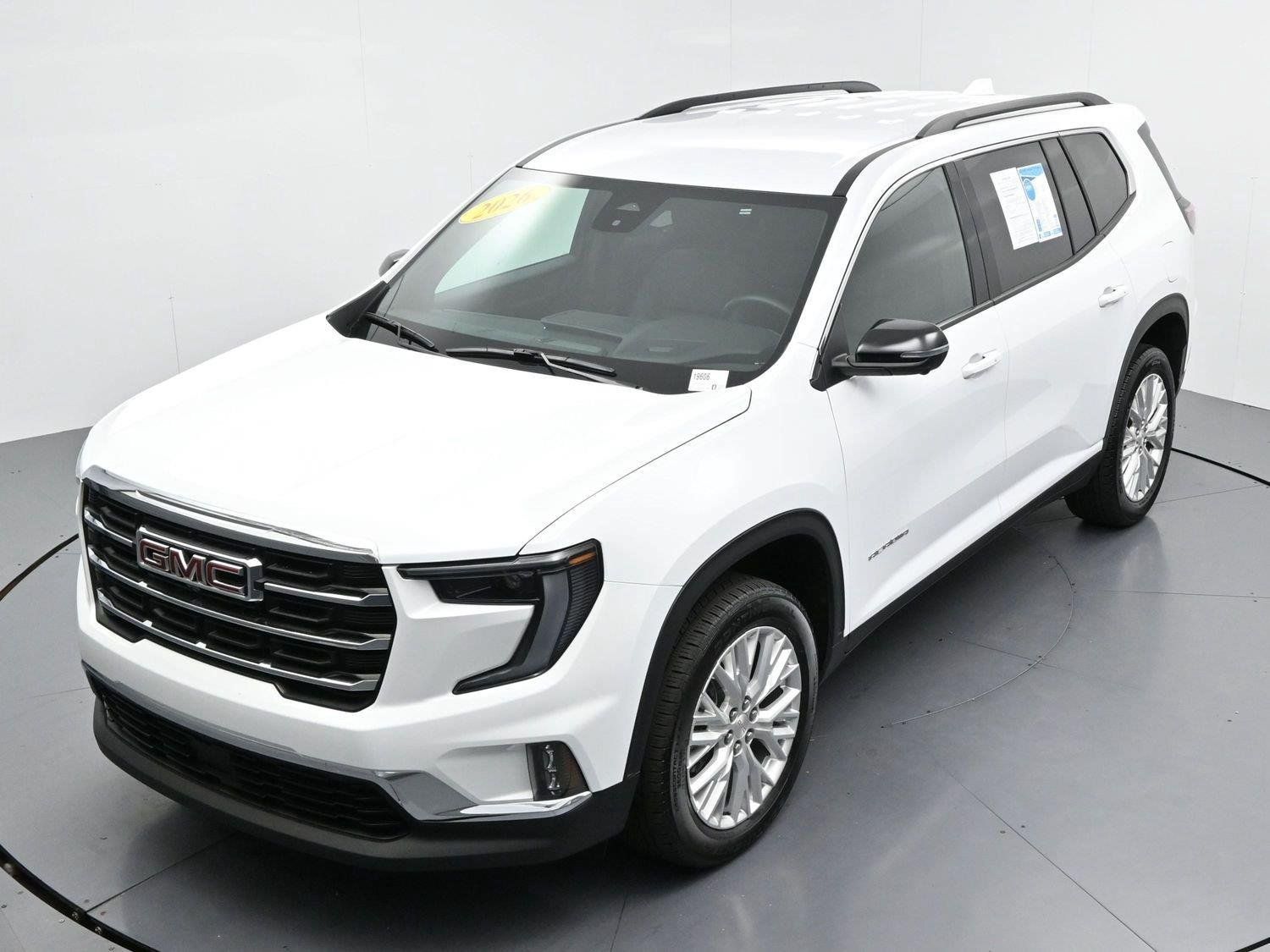 Used 2026 GMC Acadia Elevation w/ Elevation Premium Package FWD image 41