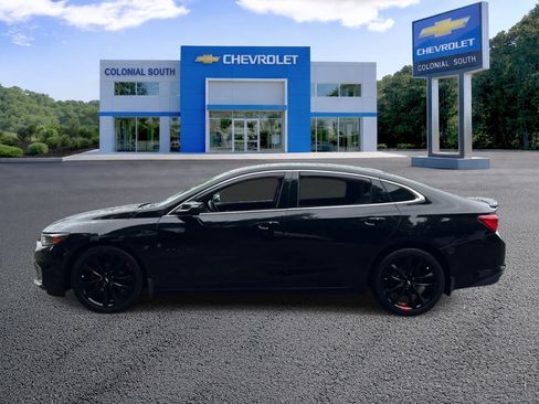 Certified 2018 Chevrolet Malibu LT w/ Leather Package FWD image 3
