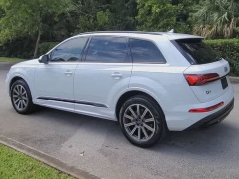 Certified 2023 Audi Q7 2.0T Premium Plus AWD/4WD image 6
