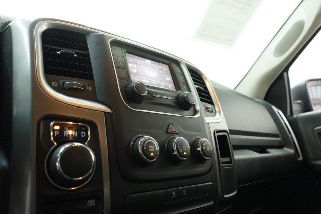 Used 2024 RAM 1500 Classic SLT AWD/4WD image 16