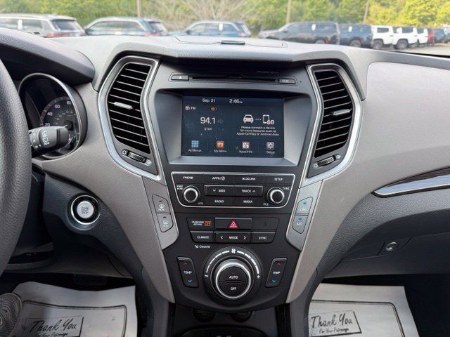 Used 2018 Hyundai Santa Fe Sport w/ 2.4L Value Package 02 FWD image 18