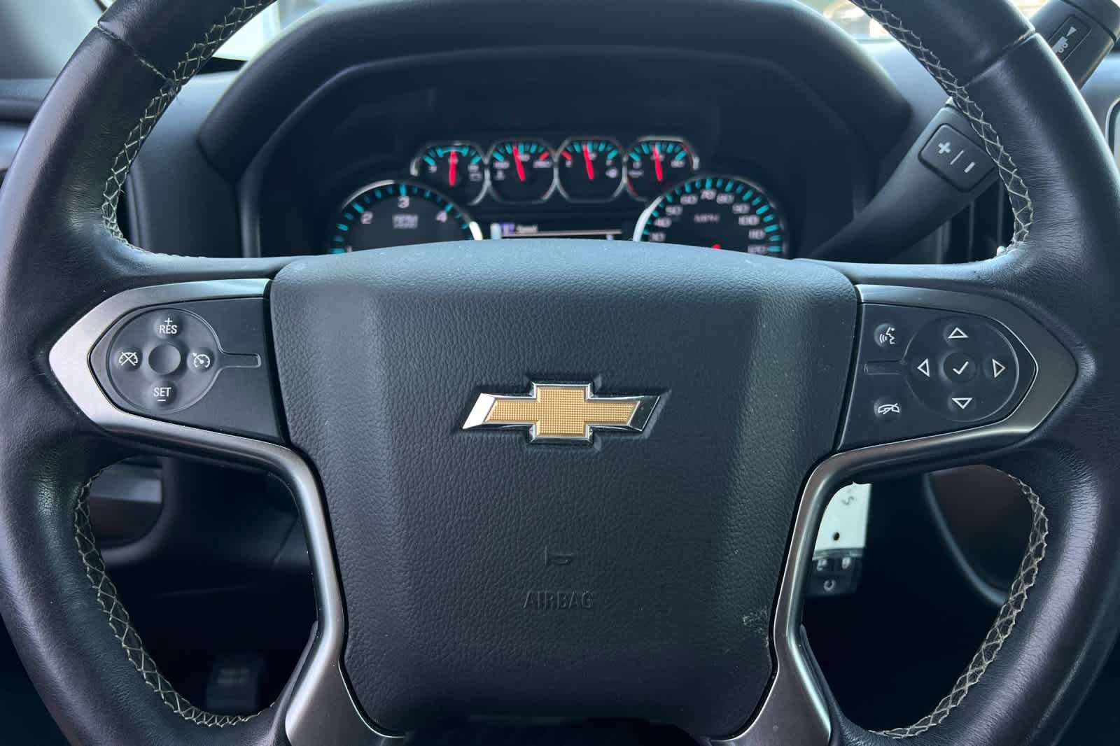 Used 2018 Chevrolet Silverado 1500 LT w/ All Star Edition RWD image 23