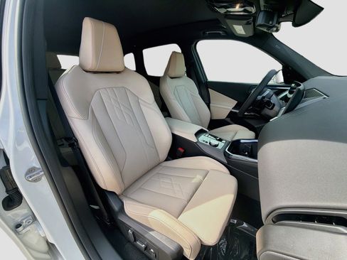 New 2026 BMW X3 xDrive30i w/ Premium Package AWD/4WD image 15