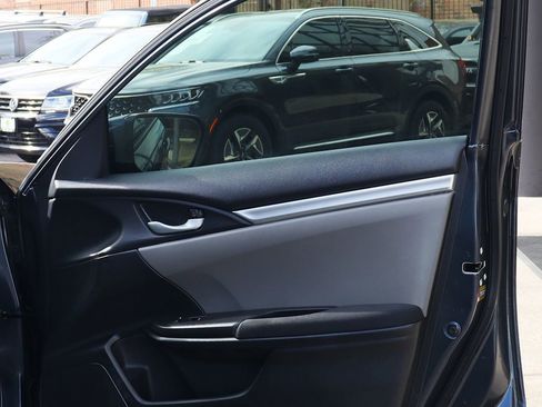 Used 2020 Honda Civic LX image 31