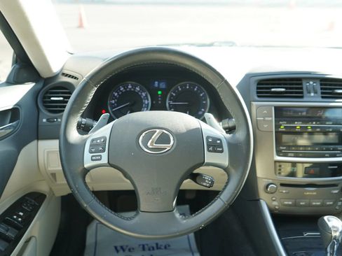 Used 2011 Lexus IS 250 RWD image 16