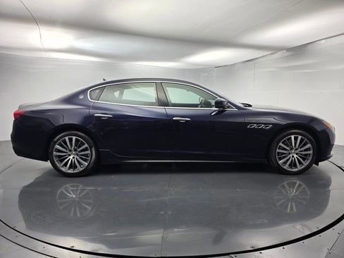Used 2021 Maserati Quattroporte S Q4 AWD/4WD image 3