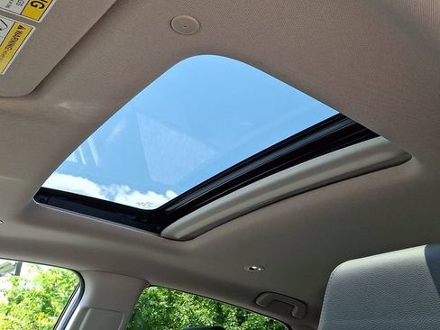 Certified 2025 Honda HR-V EX-L image 14