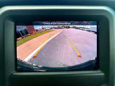 Used 2021 Jeep Wrangler Sport image 21