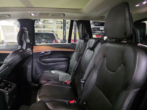 Used 2022 Volvo XC90 T8 Inscription Expression AWD/4WD image 14