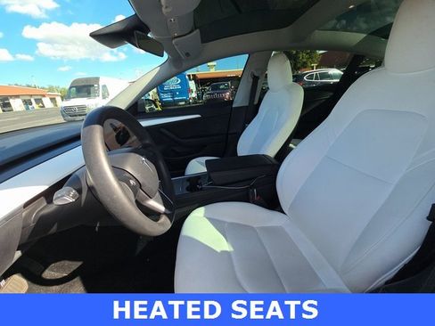 Used 2023 Tesla Model 3 Standard Range image 5