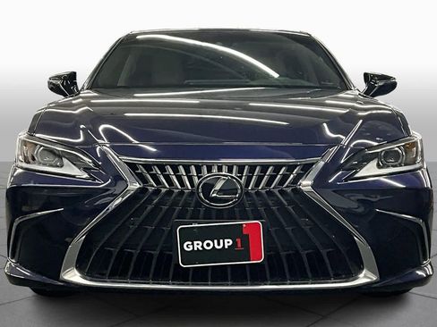 Used 2024 Lexus ES 350 image 4