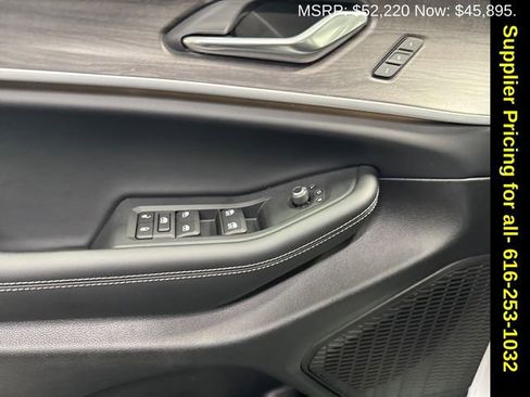 New 2025 Jeep Grand Cherokee L Limited w/ Black Appearance Package image 25