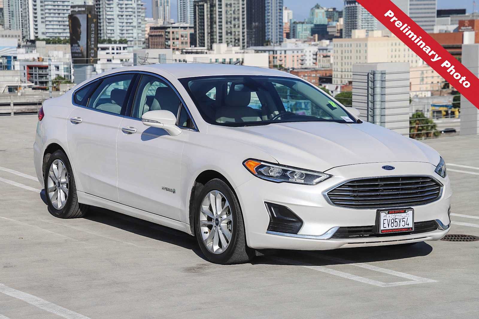 Used 2019 Ford Fusion SEL FWD image 3