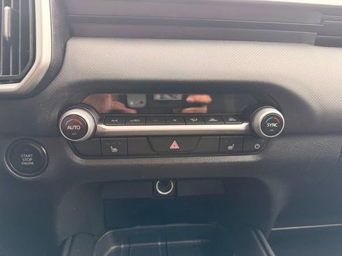 Used 2025 MAZDA CX-50 AWD 2.5 S w/ Preferred Package image 16