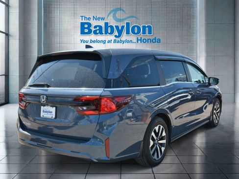 Used 2026 Honda Odyssey EX-L image 4