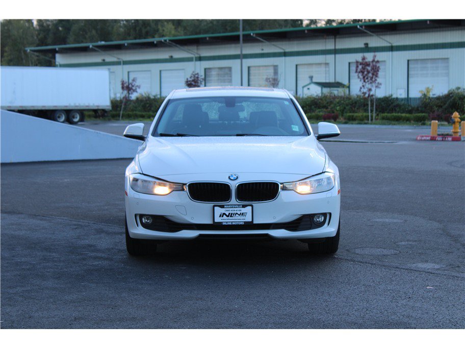 Used 2013 BMW 328i xDrive Sedan AWD/4WD image 5