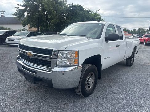 Used 2008 Chevrolet Silverado 2500 W/T AWD/4WD image 11