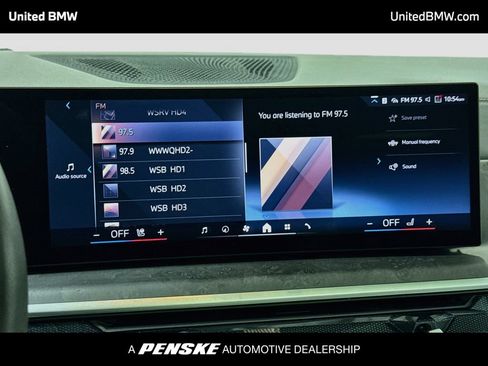 Used 2025 BMW X7 xDrive40i w/ Parking Assistance Package AWD/4WD image 15