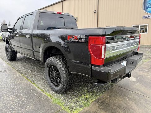 Used 2022 Ford F350 Platinum image 3