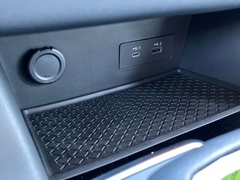 New 2025 Nissan Pathfinder SV w/ Black Appearance Package image 20