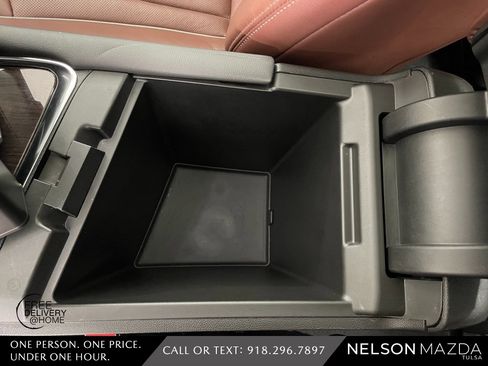 Used 2018 Buick Enclave Avenir w/ Avenir Technology Package image 35