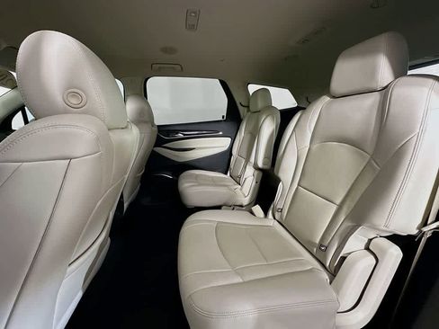 Used 2023 Buick Enclave Essence w/ Sport Touring Edition image 14