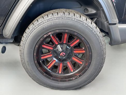 Used 2019 Jeep Wrangler Unlimited Sport S image 35