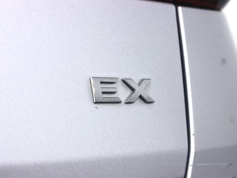 Used 2022 Kia Sportage EX AWD/4WD image 38