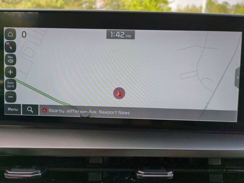 Used 2025 Kia Telluride S image 22