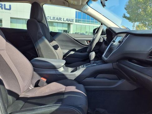 Used 2021 Subaru Outback 2.5i image 12