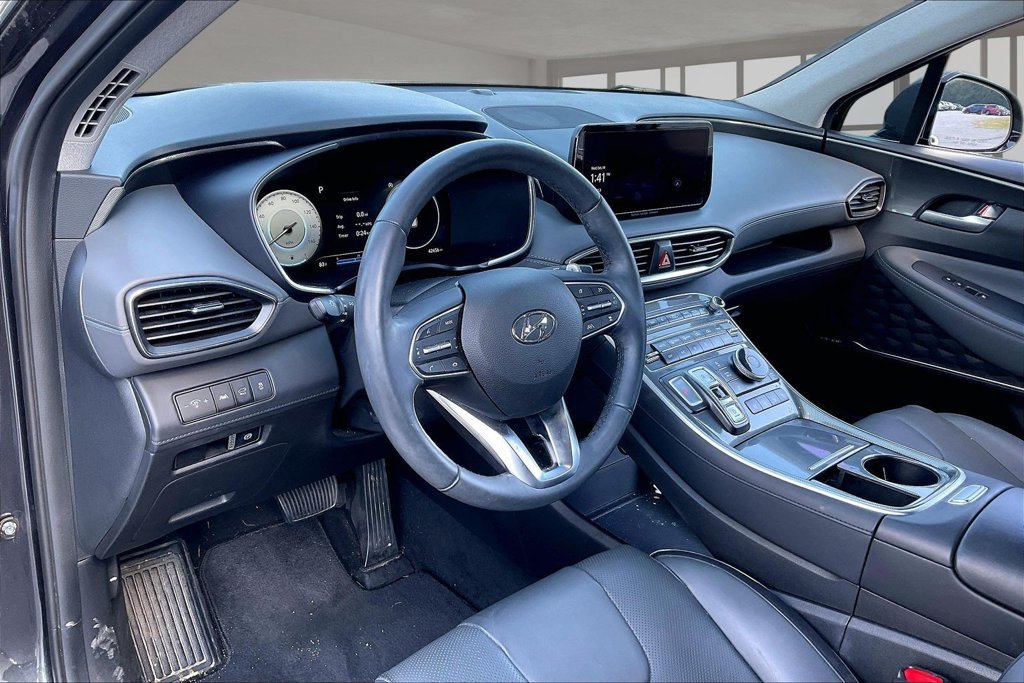 Used 2023 Hyundai Santa Fe Limited FWD image 15