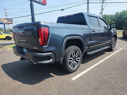 Used 2020 GMC Sierra 1500 AT4 w/ Driver Alert Package I AWD/4WD image 2