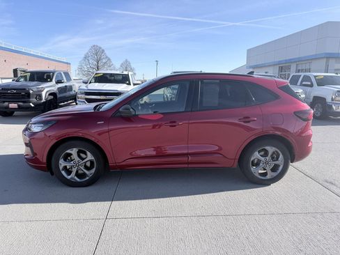 Used 2024 Ford Escape ST-Line image 1