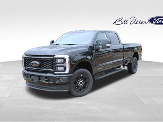 New 2026 Ford F350 Lariat w/ Black Appearance Package AWD/4WD video 1