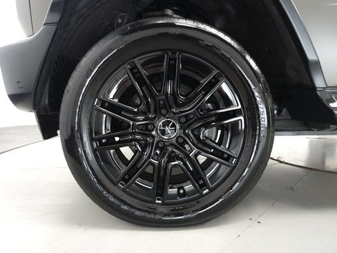 Used 2025 Mercedes-Benz G 580 w/ EQ Technology image 36