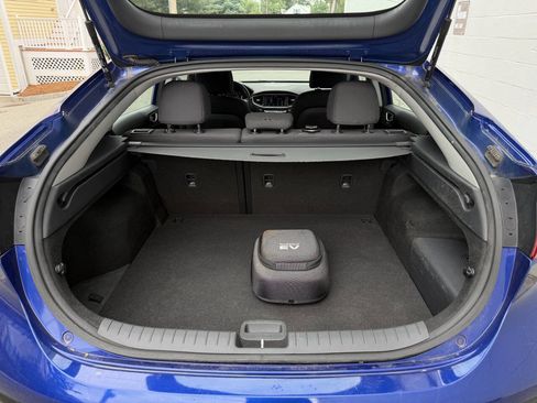 Used 2019 Hyundai Ioniq Plug-In Hybrid FWD image 36