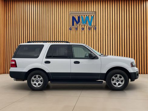 Used 2015 Ford Expedition XL AWD/4WD image 26