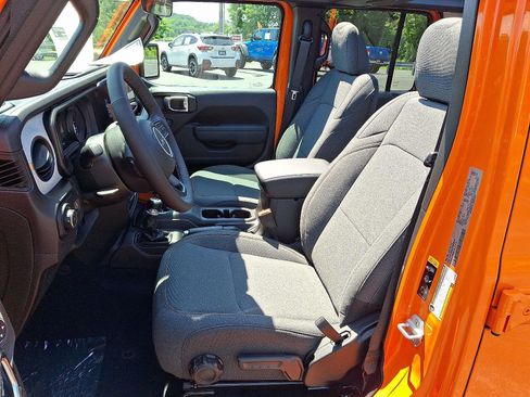 New 2025 Jeep Wrangler Sport S image 7