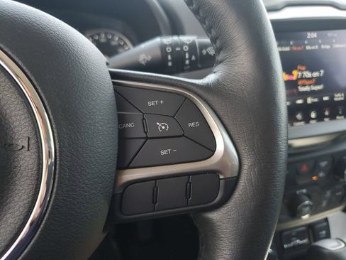 Certified 2022 Jeep Renegade Limited AWD/4WD image 24