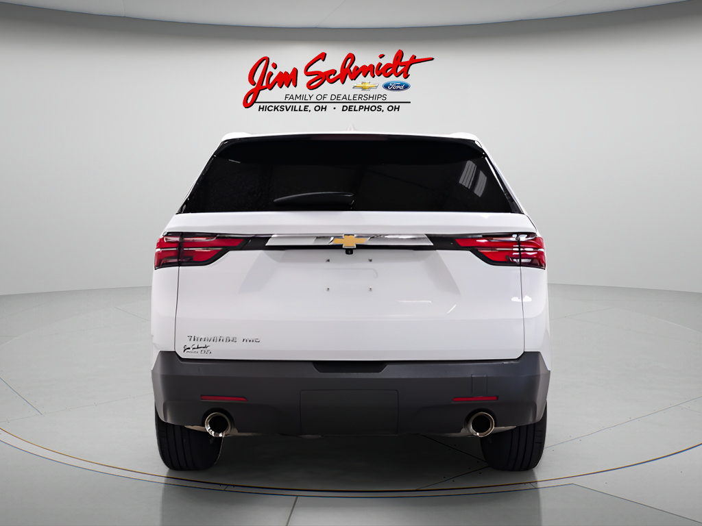 Used 2023 Chevrolet Traverse LS w/ Safety Package AWD/4WD image 5