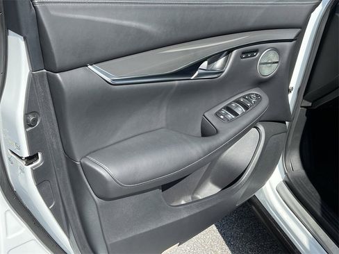 Used 2025 INFINITI QX50 Luxe image 8