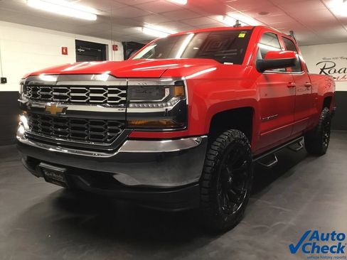 Used 2019 Chevrolet Silverado 1500 LT AWD/4WD image 5