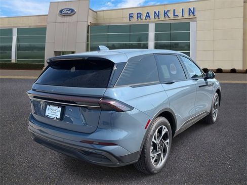 New 2025 Lincoln Nautilus Premier w/ Equipment Group 102A image 7