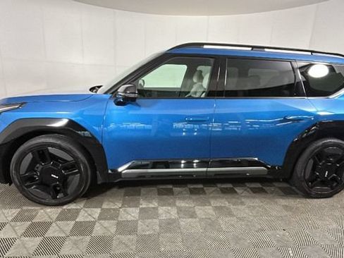 Used 2024 Kia EV9 GT-Line AWD/4WD image 5