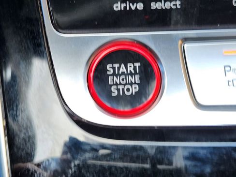 Used 2025 Audi SQ7 Prestige image 21