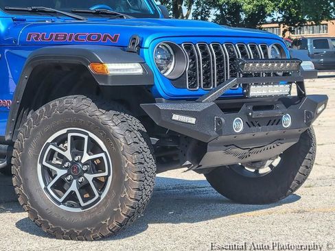 Certified 2024 Jeep Wrangler Unlimited Rubicon w/ Technology Group AWD/4WD image 2