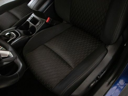 Used 2018 Nissan Rogue SV image 26