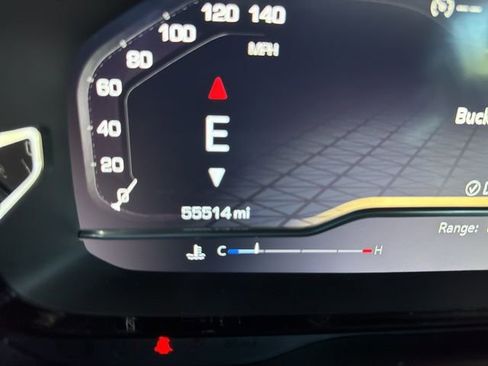 Used 2024 GMC Yukon Denali image 17